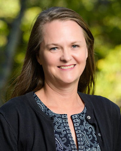 Portrait of Jasmine Alinder